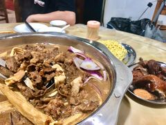 红烧牛肉锅-美兰春记食店·龙舌坡红烧牛肉