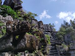 -梭布垭石林景区