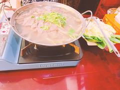 牛肉汤锅仔（小）-五牛头