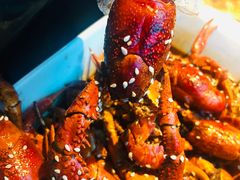 小二红油龙虾-西街夜油条·麻团包乌饭