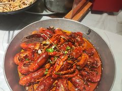 -巴厘龙虾·榜首油焖大虾(音乐学院·沿江酒馆店)