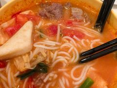 -谭仔云南米线(粉岭车站路店)