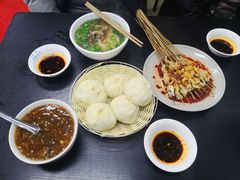 -郑家包子牛肉拉面(尚勤路店)