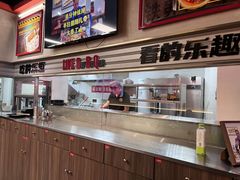 -许哥东北烧烤·铁丳烤串·宫后夹肉(繁花中心店)