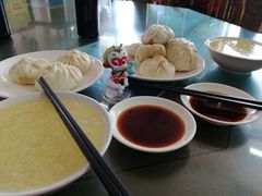 -四平包子铺