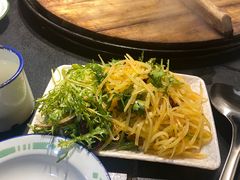 -小媳妇铁锅炖(安华街店)