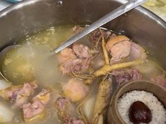-朴小妹人参鸡汤火锅(长白山万达店)