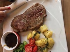 -必胜客(新中纬店)