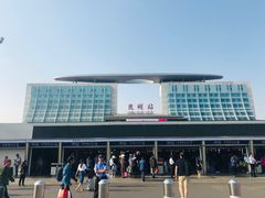 -昆明火车站(地铁站)