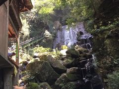 -藏龙百瀑漂流