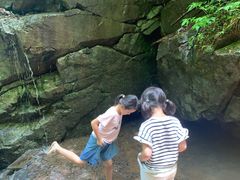 -藏龙百瀑风景区