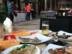 -三亚海韵度假酒店·渔人码头海鲜火锅BBQ自助餐厅·落日吧