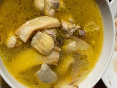 松茸鸡汤-翕庐小苑