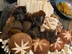 -湊湊火锅·茶憩(打浦桥日月光店)