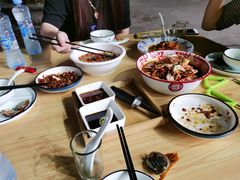 -辣小鲜·南昌大排档(船山路店)