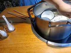 -小小河边鱼(天润城店)