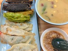 -众品老方子锅贴甜沫(李村店)