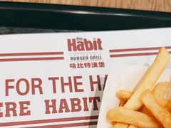 -The Habit Burger Grill 哈比特汉堡(世博店)