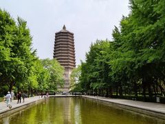 -玲珑塔公园
