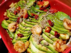 牛油果鮮蝦沙拉-东里手工啤酒·精酿餐厅(前门店)