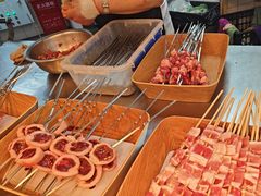 -四囍码头海鲜烧烤自助火锅(外滩南京东路悦荟广场店)