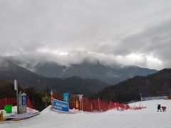 -大别山南武当滑雪场