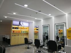 -Coo Hair salon