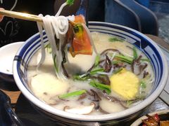 -雀舞云南菜(乐客城店)