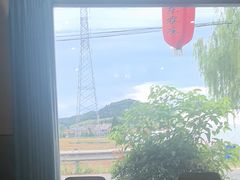 -李东农庄(中南百草园地标店)
