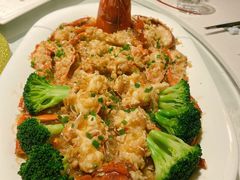 蒜蓉蒸龙虾-维园悦谱·海派家常菜(乌鲁木齐南路店)