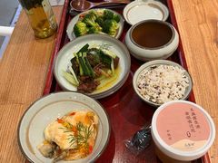 -山食间·中式营养轻餐(保利时光里店)