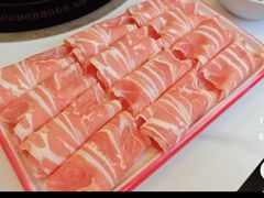 -毛辣果·贵州红酸汤牛肉火锅(西单店)