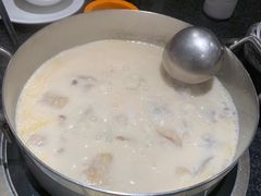 -煲宫猪肚鸡(昆山金鹰国际购物中心店)