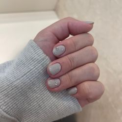 -AKIRA 安久日式美甲美睫