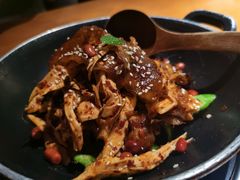 擂辣椒烧手撕鸡-吃饭皇帝大(合生汇店)