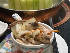 -得意咚瓜·顺德鱼生·冬瓜火锅(深圳首店)