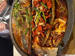 -鸣记脆皮烤鱼·海鲜烤鱼(三八广场店)