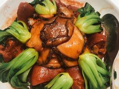 猪脚烧鲍鱼-新吉士·上海菜(浦东LCM置汇旭辉店)