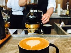 -星巴克臻选(南京艾尚天地店)