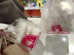 -白玉兰食品(汇联商厦店)