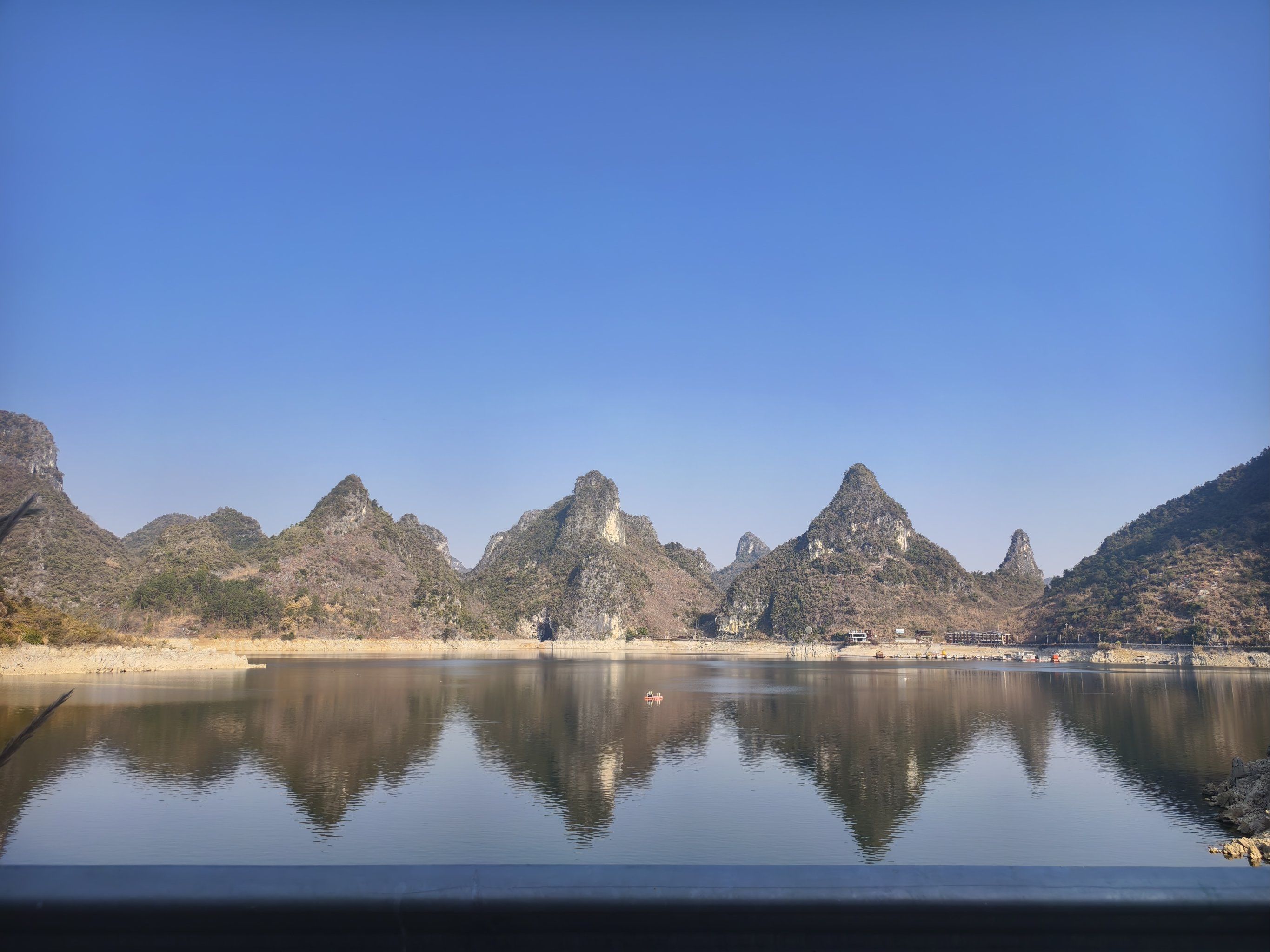 上林大龙湖真美