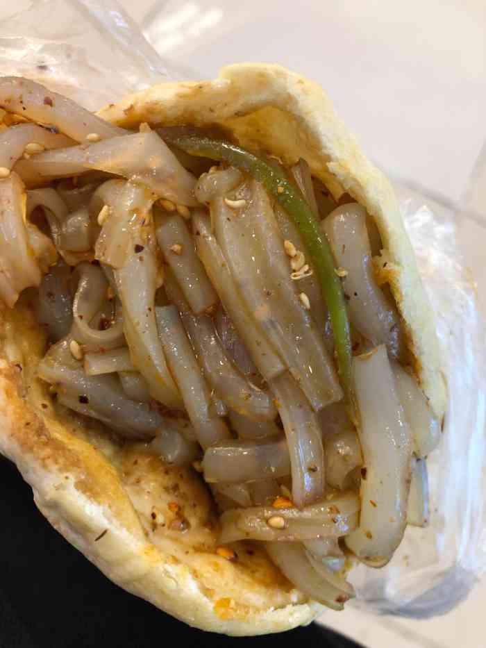 严太婆锅魁(奥克斯店)-"这种传统食品还是要在资格老店才有感觉这.