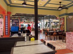 -大食代美食广场(上海中心店)