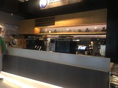 -瑞幸咖啡(石榴中心店)
