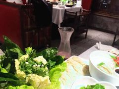 -泓炙颐凤鲜海鲜火锅料理(桐乡店)