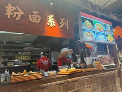 -周小波重庆小面·重庆名小吃(邹容路店)