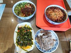 -吾穆勒蓬灰牛肉面·清真(中海河山郡店)