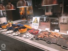 -飨食汇全日制餐厅·昆山皇冠假日酒店(九方店)