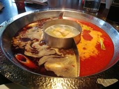 鸳鸯锅-巴邑火锅·夜宵(港隆广场店)