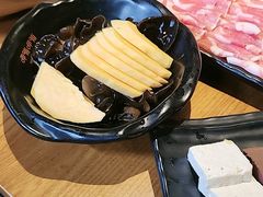 -呷哺呷哺 黄金牧场 (欢乐谷店)